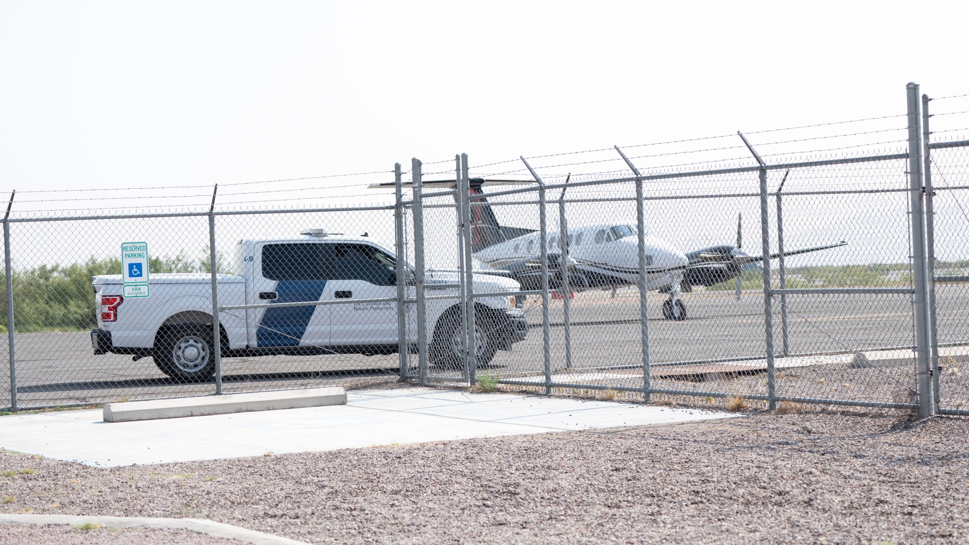 FGR Informa sobre Solicitud al FBI por Exhibición de Avión Donde 'El Mayo'  Zambada Llegó a EUA