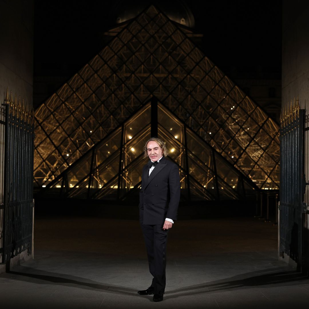 met-gala-2027-john-galliano-controversia