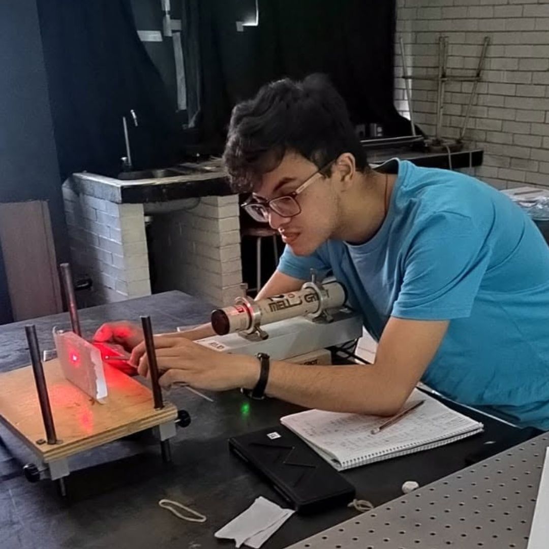 Desde 1991, año en que se celebró la primeraOlimpiada Iberoamericana de Física, México siempre estuvo presente.