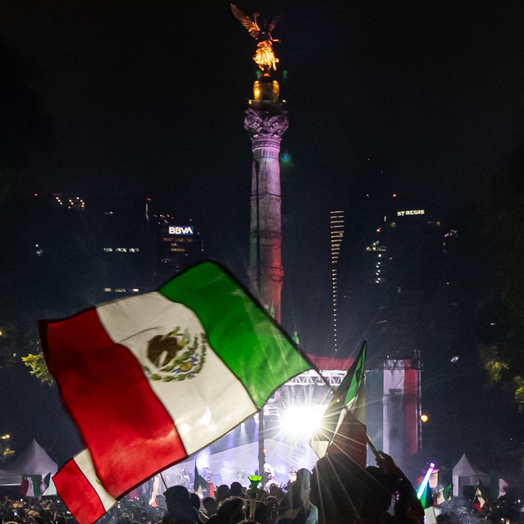 Más de 400 mil personas celebraron en el Ángel de la Independencia la victoria de México