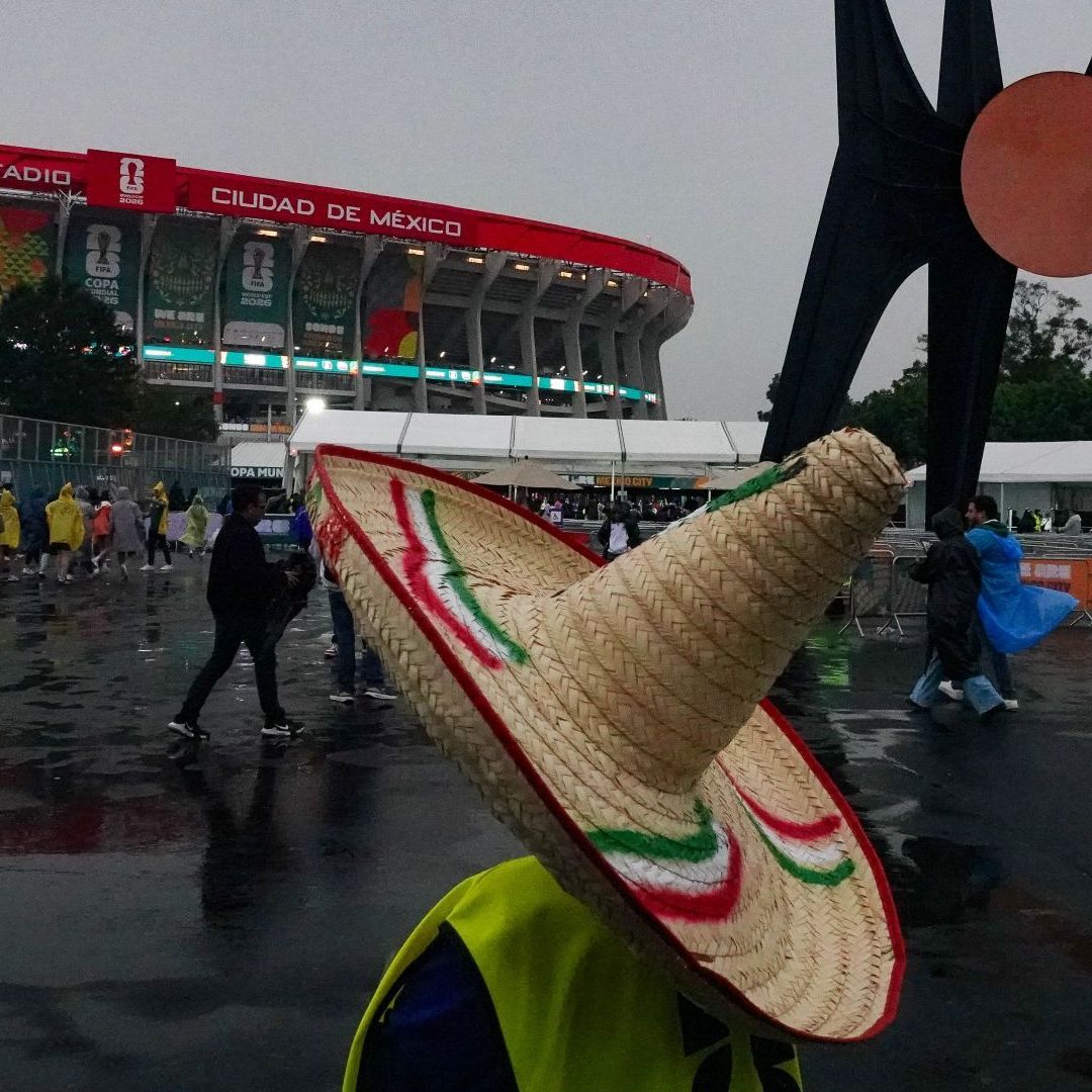 Autoridades piden a aficionados llegar a tiempo para el partido México vs Inglaterra en Estadio Sede CDMX