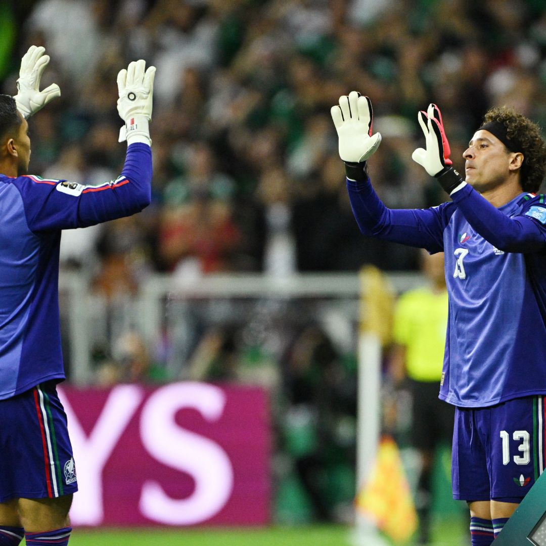 Raúl Rangel cede la portería a Guillermo Ochoa