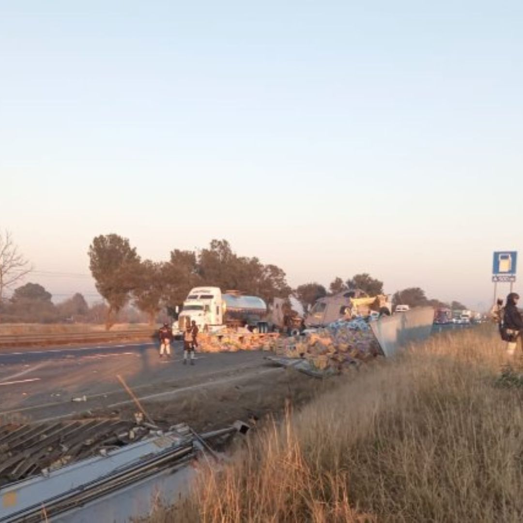 Incidente en el km 126 de la autopista México-Querétaro