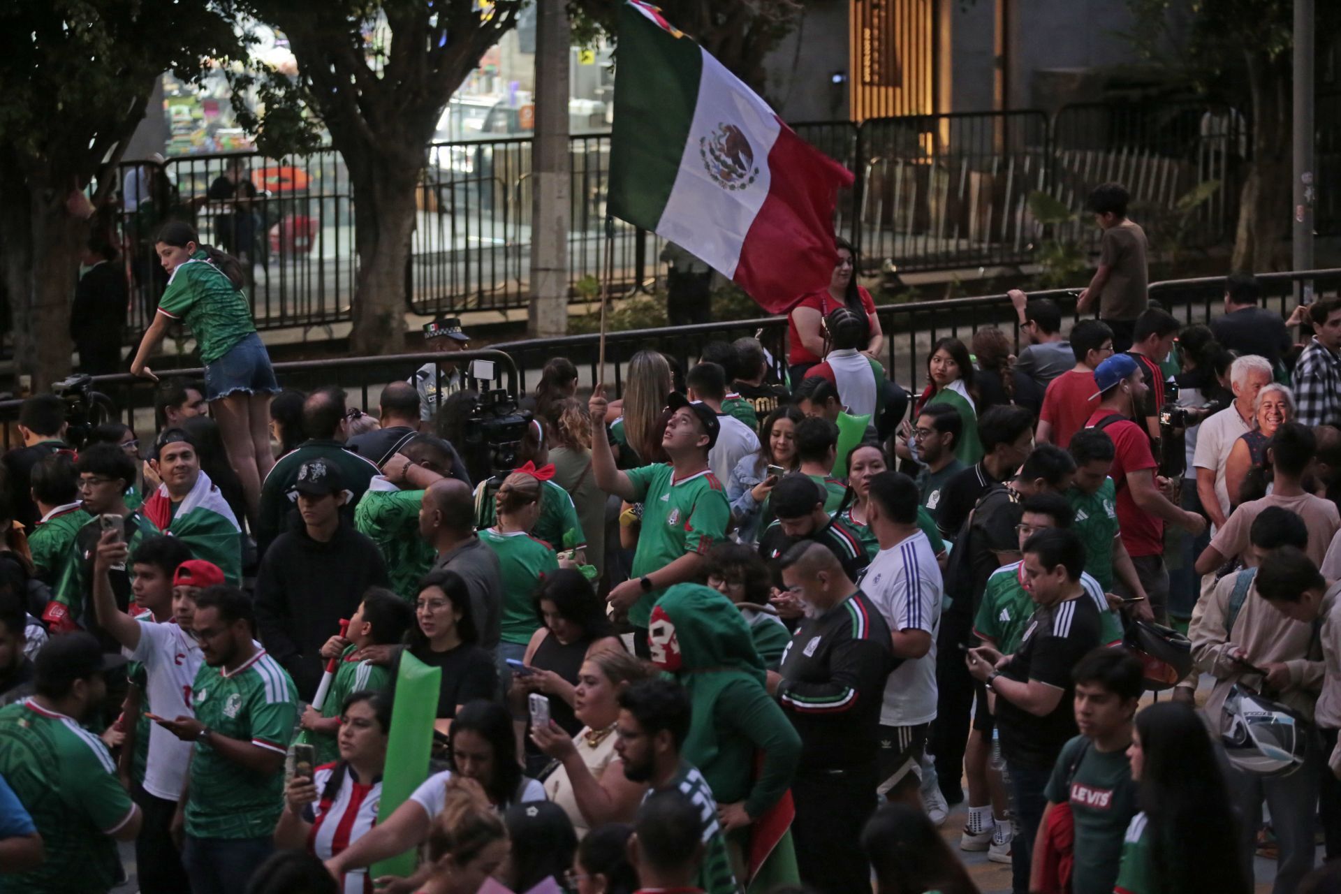 Seguidores de la Selección Nacional el 16 de junio 2026 cuando el equipo llegó a Guadalajara.