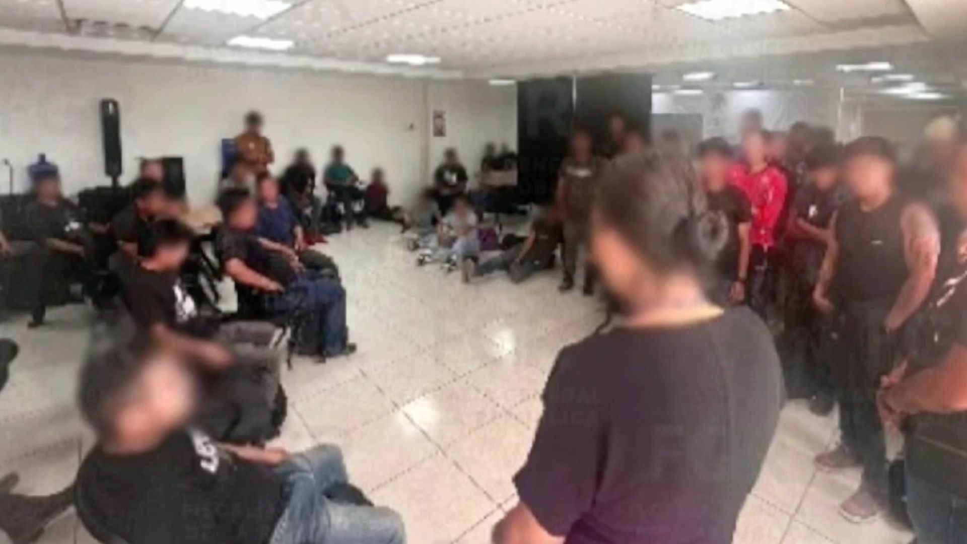 aseguran a 60 personas en situación de movilidad