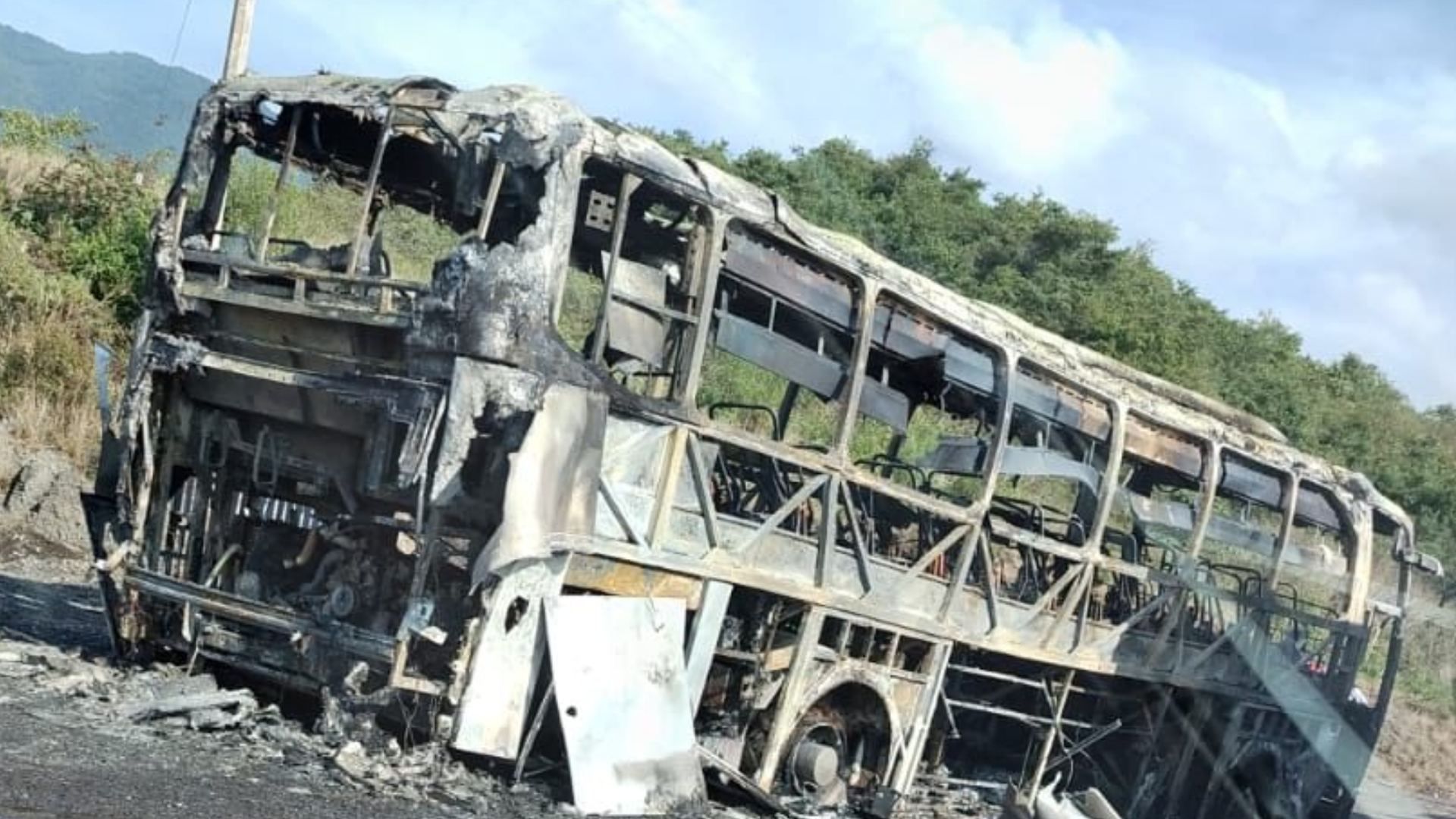 Autobús quemado
