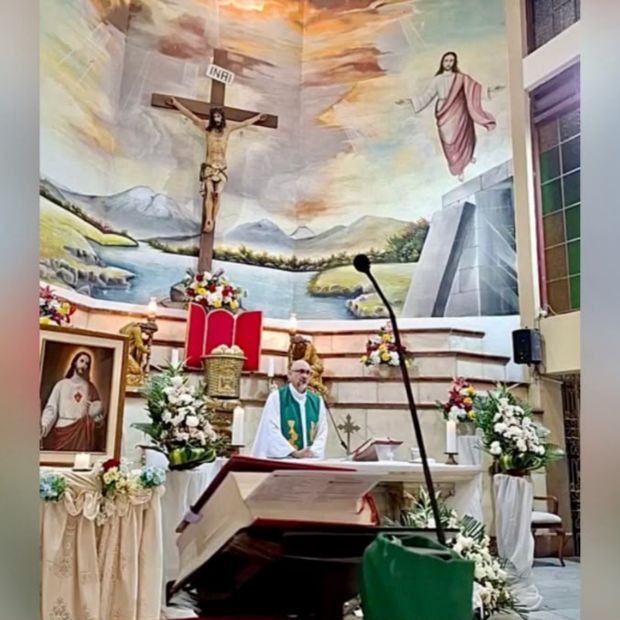 Misa encabezada por el sacerdote Patricio Sánchez