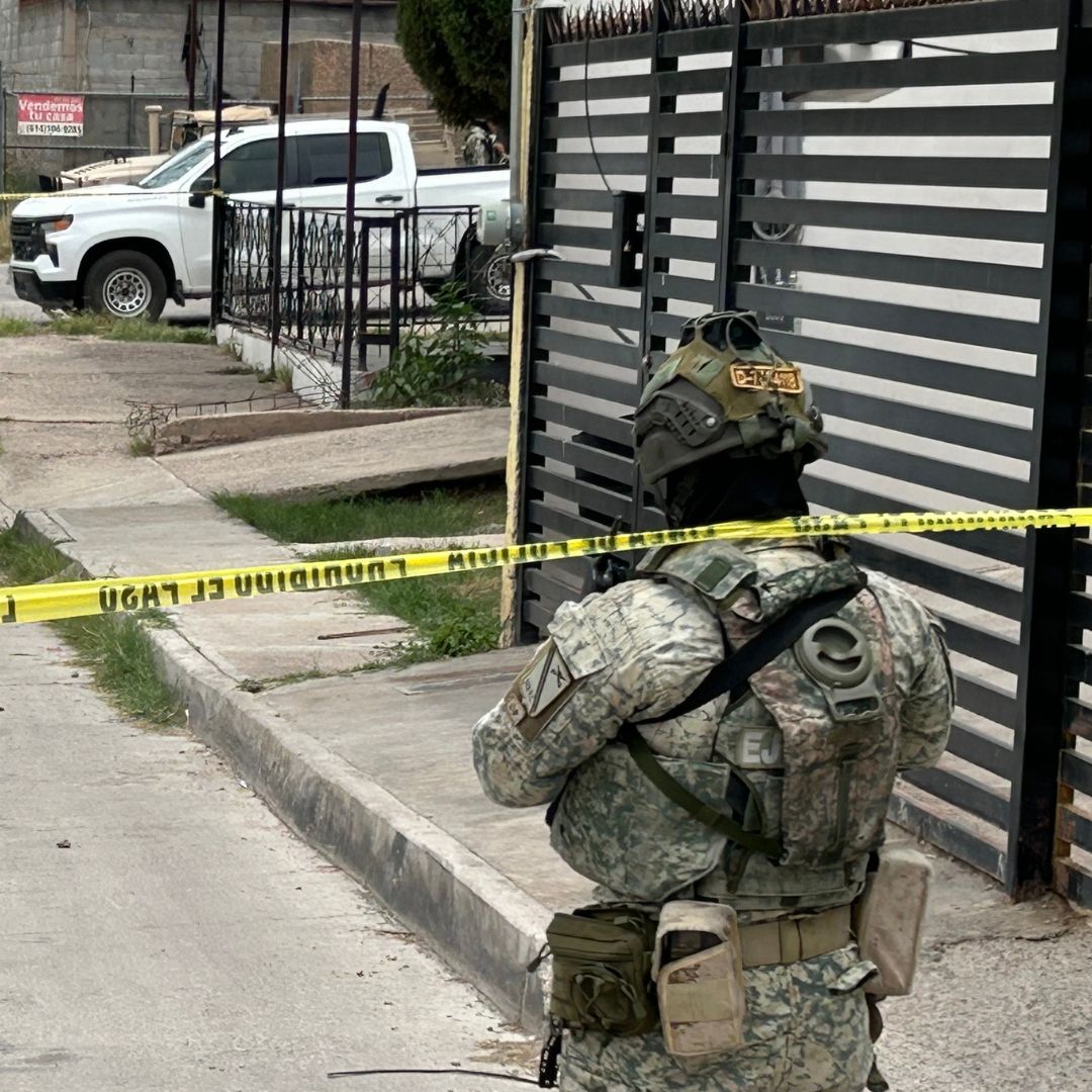 Durante cateo, hallan restos humanos enterrados en la colonia Ampliación Rosario