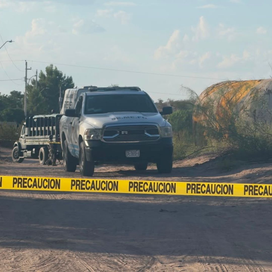 as autoridades procedieron a acordonar el área para preservar la escena.
