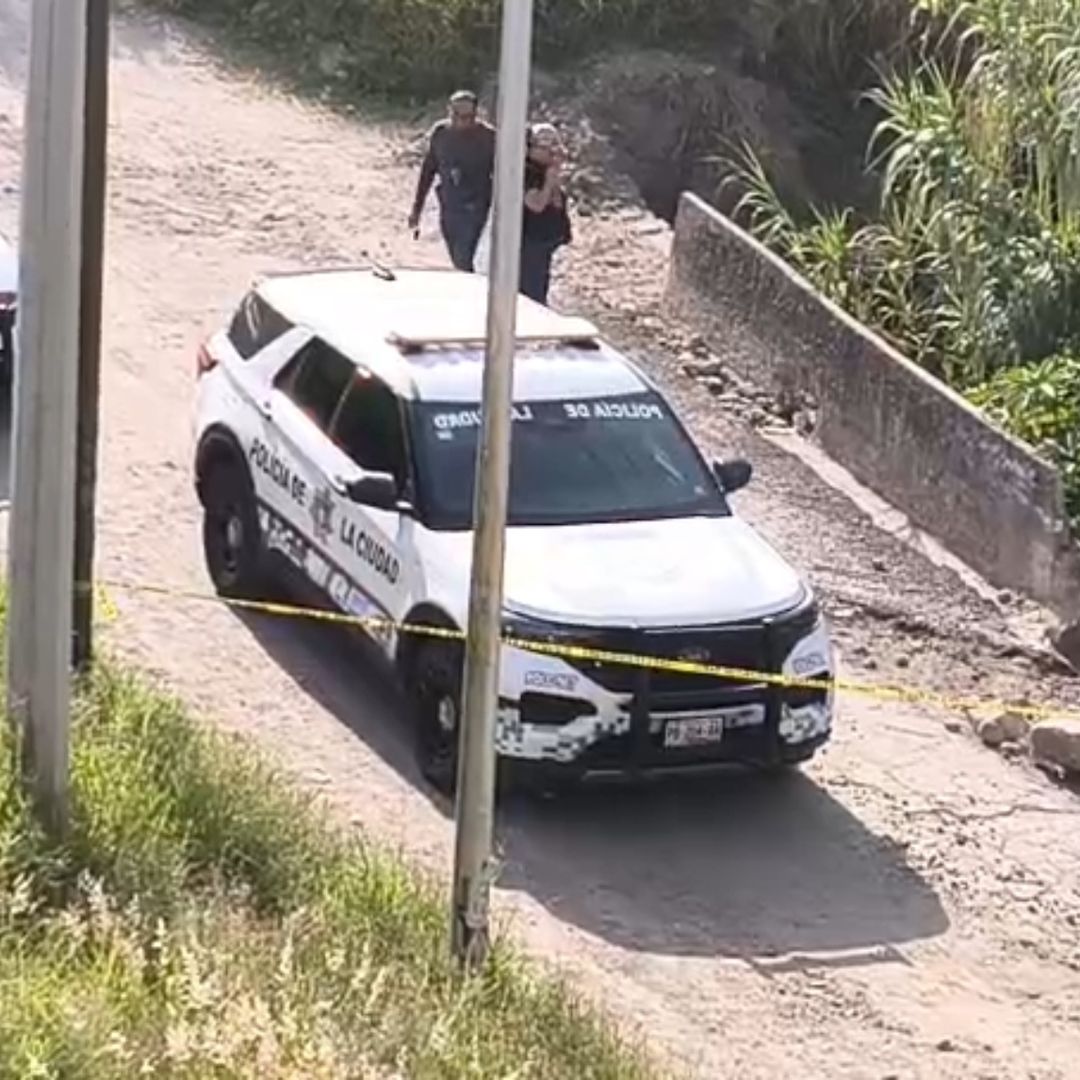 El cuerpo localizado presentaba huellas de violencia.
