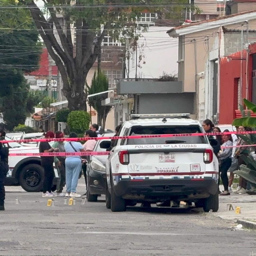 Policía Municipal acordonó la zona del ataque armado en Puebla.