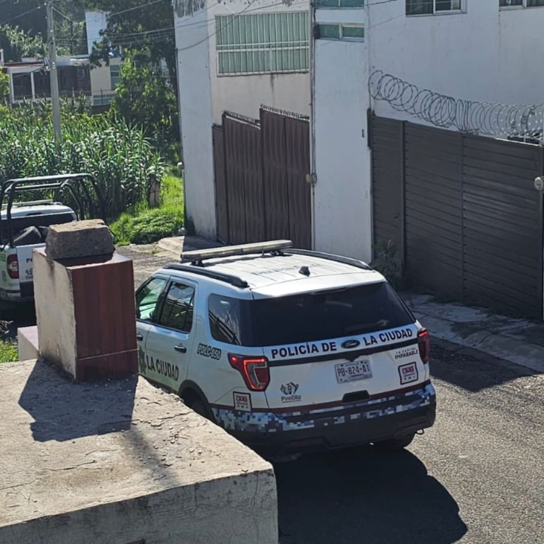 Un hombre perdió la vida en la lateral del Periférico Ecológico de Puebla.
