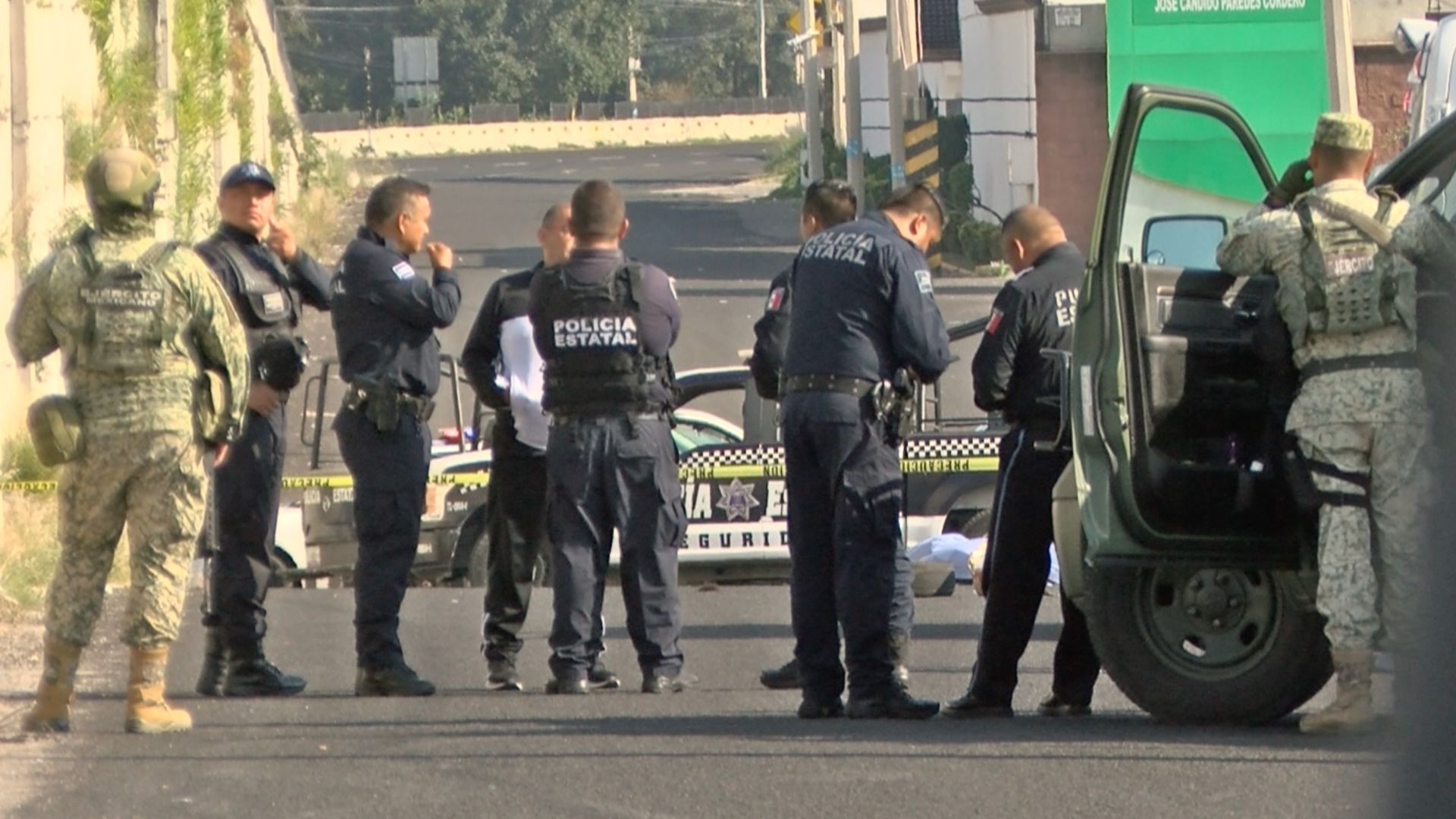 Investigan muerte de mujer en la Vía Corta a Santa Ana.