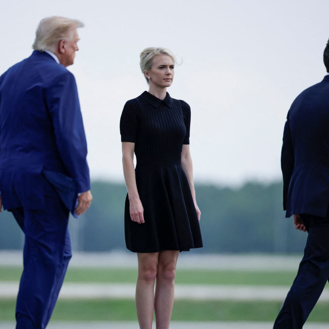 Nadie se Preocupa por Mí Más que Tú': Cartas de Asistente Natalie Harp a Trump