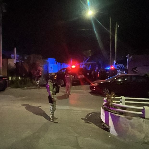 Asesinan a Dos Hombres en Negocio de Sushi en Culiacán