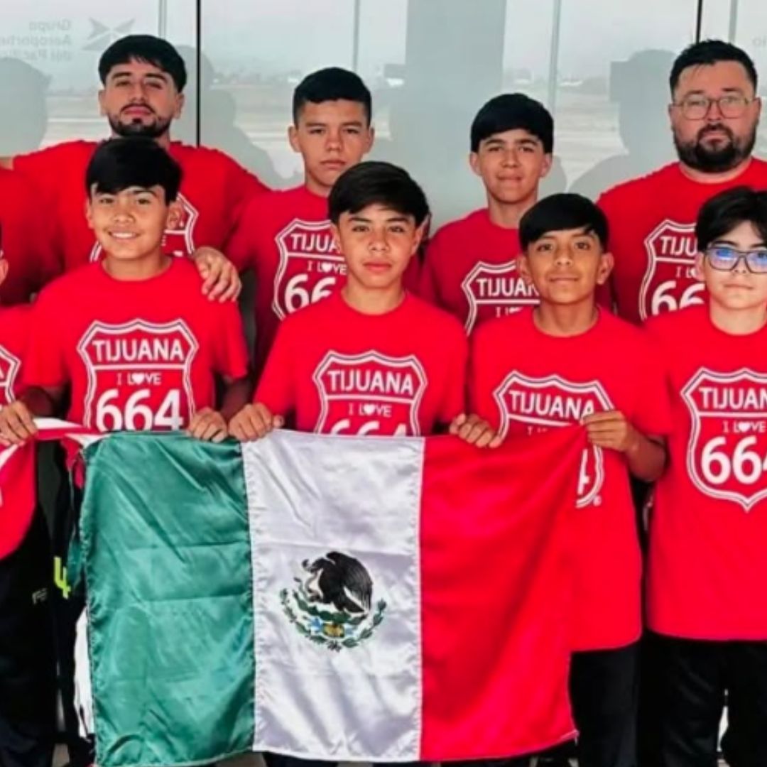 Niños Futbolistas de Tijuana Regresan a México tras Quedar Varados en Colombia