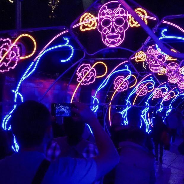 luminación de Paseo de la Reforma por el Día de Muertos 2026