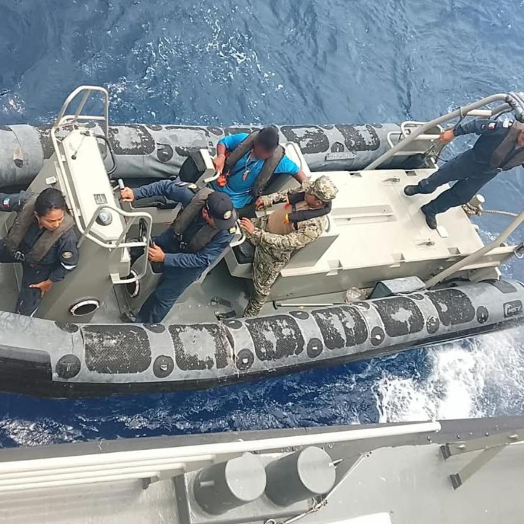 "Marina Rescata a ‘Chico Nuca’, Pescador a la Deriva 8 Días en el Pacífico "