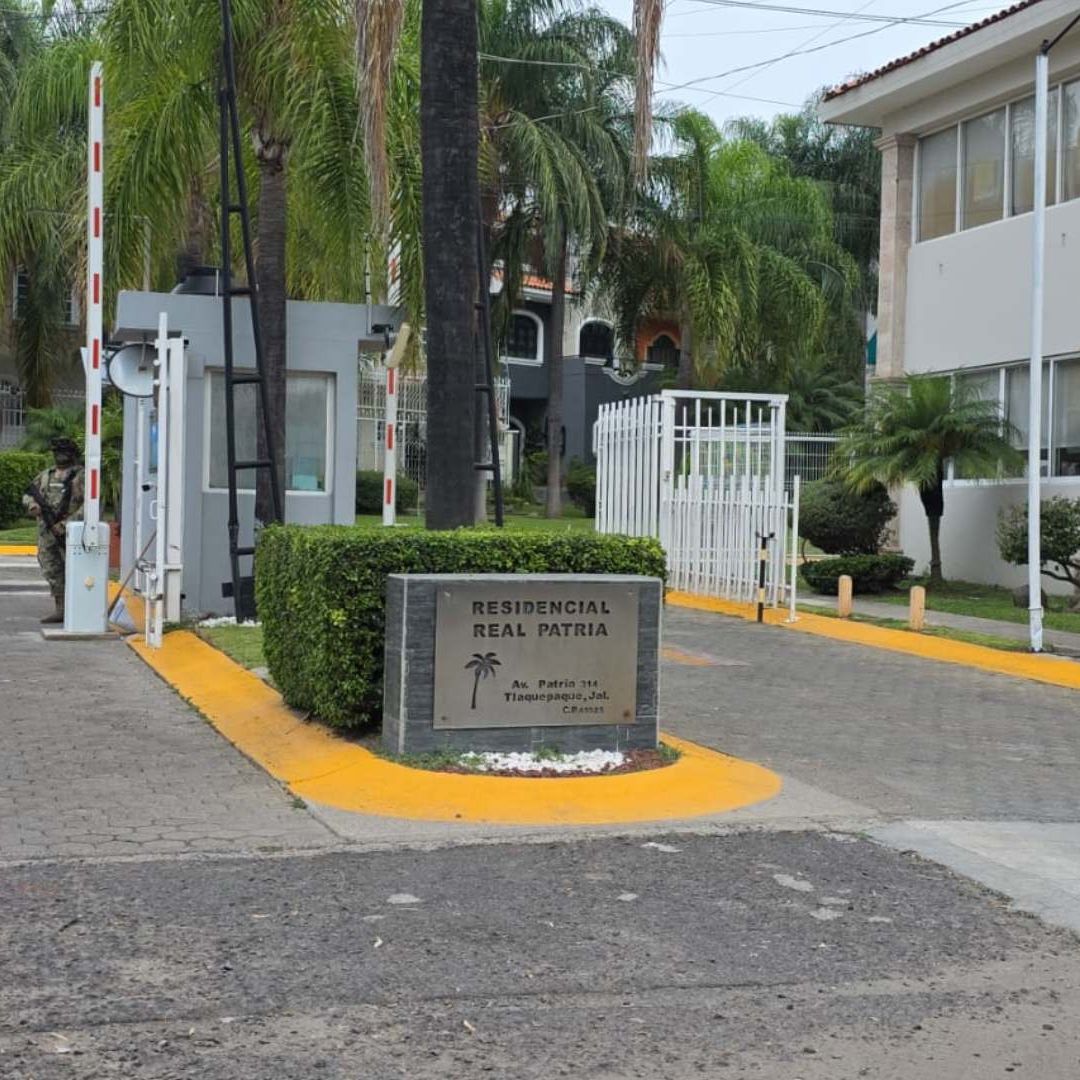 Operativo federal en fraccionamiento de Tlaquepaque