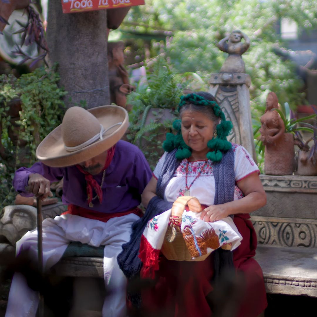 Artesanos de baro en Oaxaca