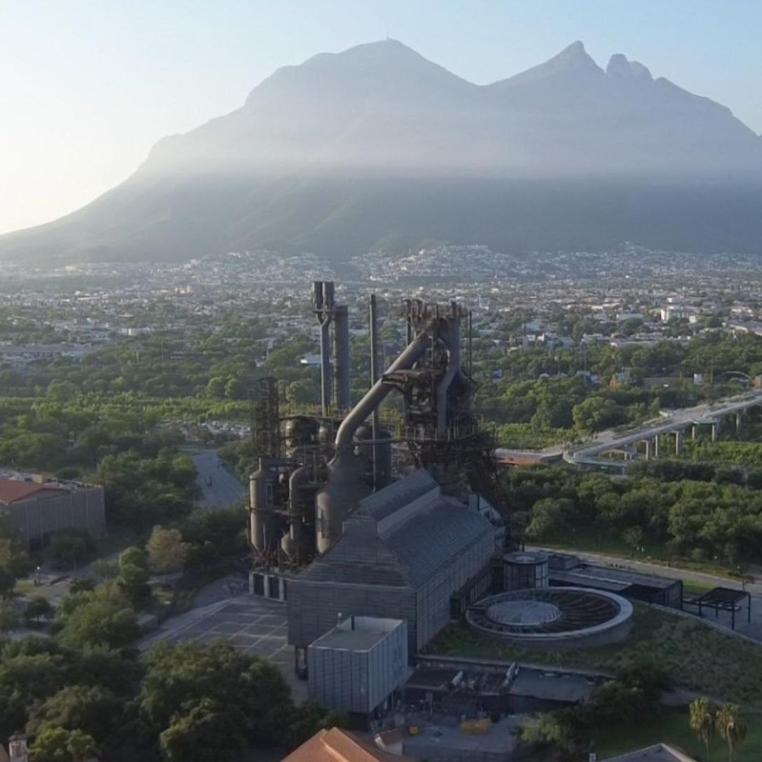 Parque Fundidora cierra temporalmente por fallas en el servicio eléctrico