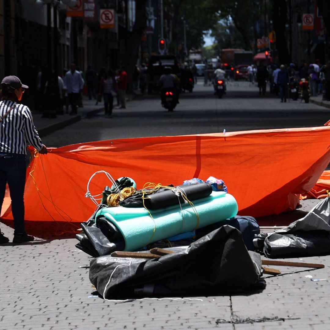 CNTE levanta plantón en Centro CDMX