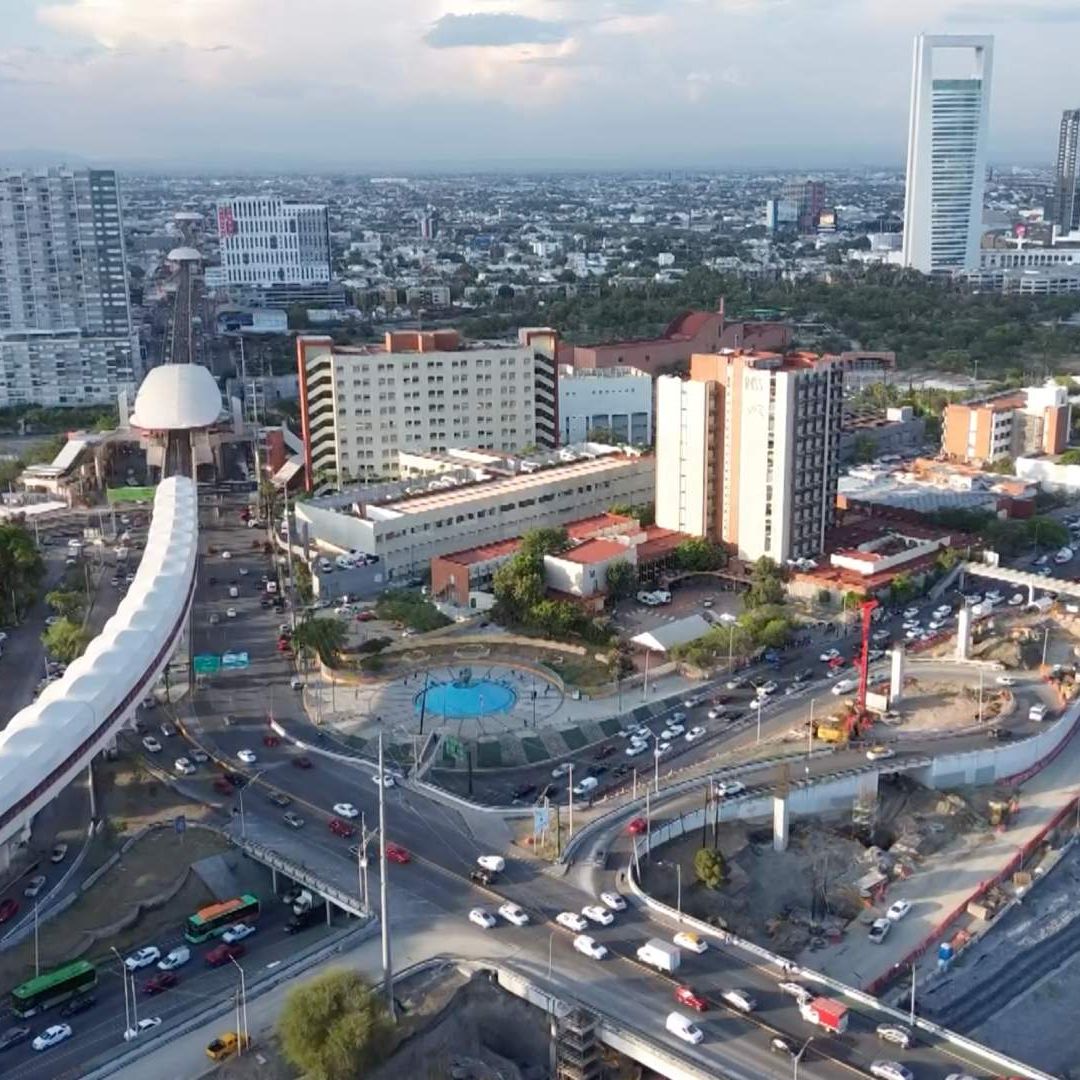 Toma aérea del Área Metropolitana de Monterrey
