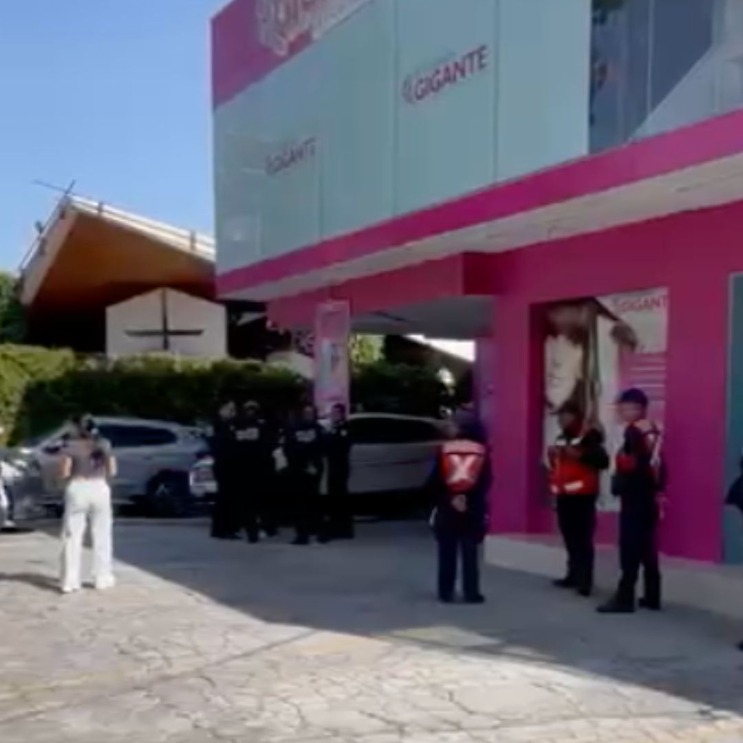 Acordonaron el sitio donde un policía murió por impacto de bala.