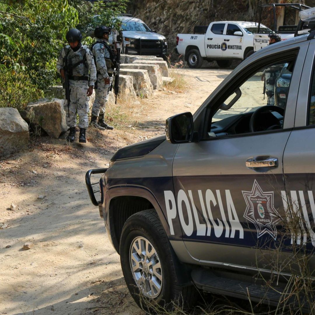 Los policías fueron detenidos por privar de la libertad a una persona en sus instalaciones en Isidro Montes de Oca