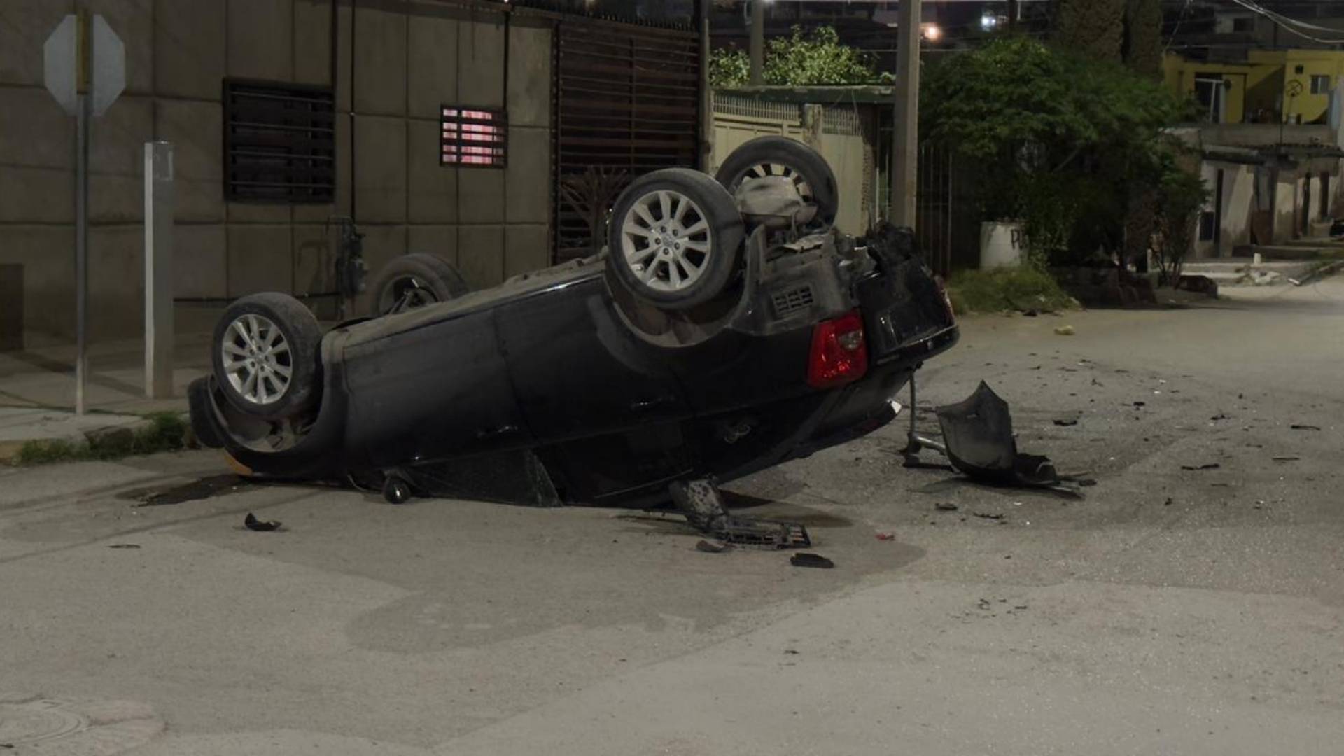 Conductora en Presunto Estado de Ebriedad Choca Dos Vehículos en Ciudad Juárez