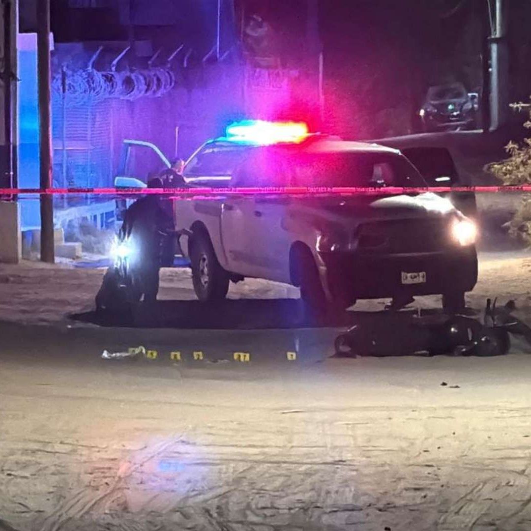 Disparan Contra Dos Hombres