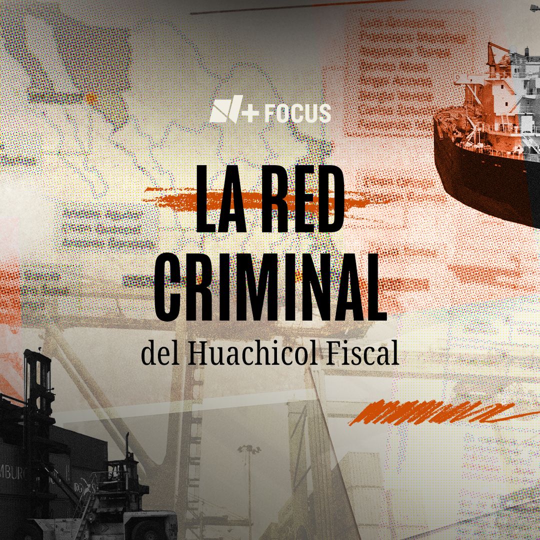 La Red Criminal Del Huachicol Fiscal. Un buque y una grúa cargando contenedores marítimos. De fondo un mapa de la república mexicana.
