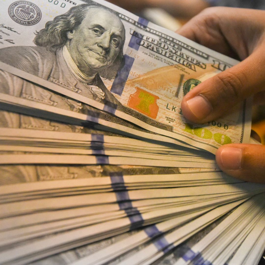 Billetes de 100 dólares