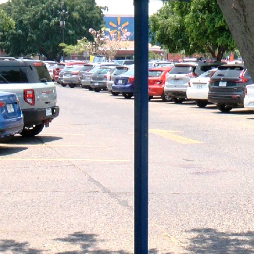 Estacionamiento de plaza