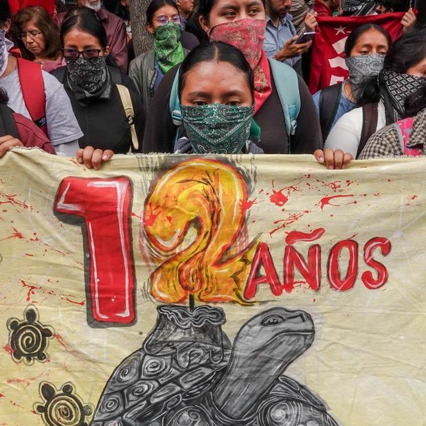 Protesta por el caso Ayotzinapa en la CDMX