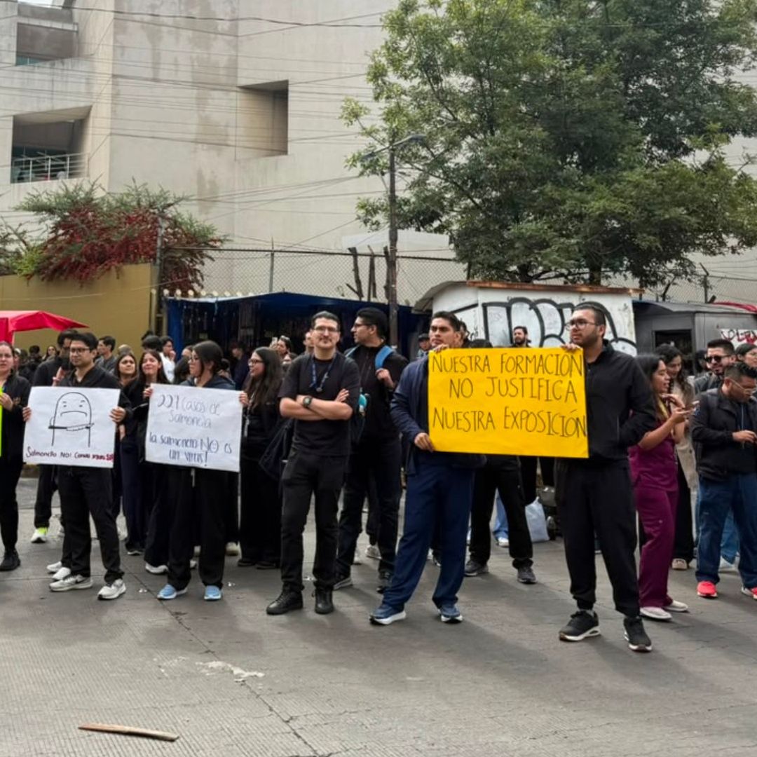 Protesta de médicos residentes del Hospital General