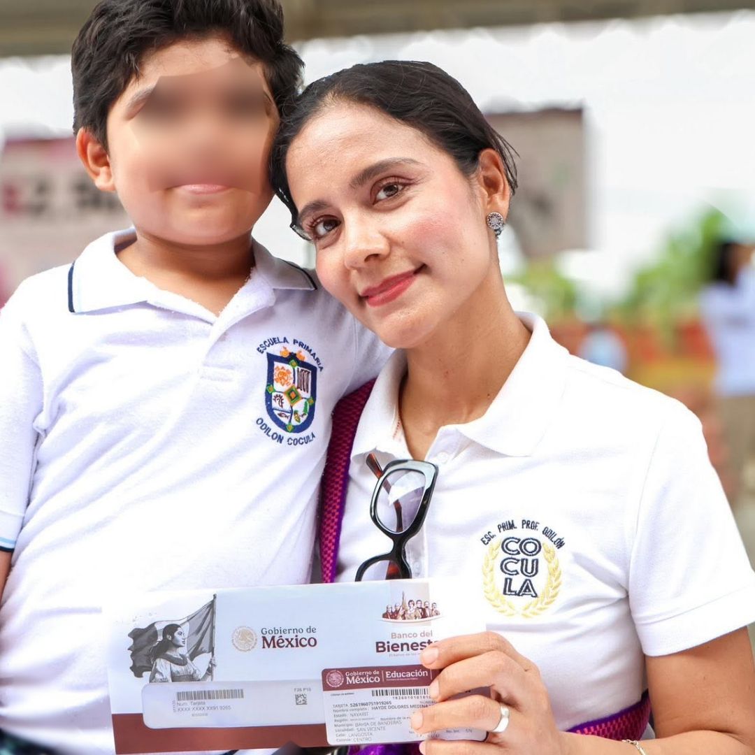 Qué apellidos cobran Beca de Uniformes y Útiles Escolares del 10 al 14 de agosto 2026 lista
