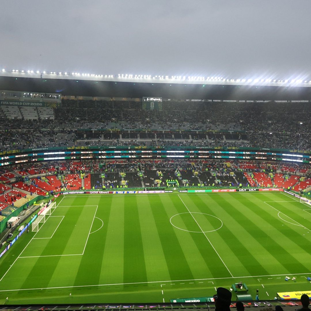 Lluvia en el Estadio Sede CDMX