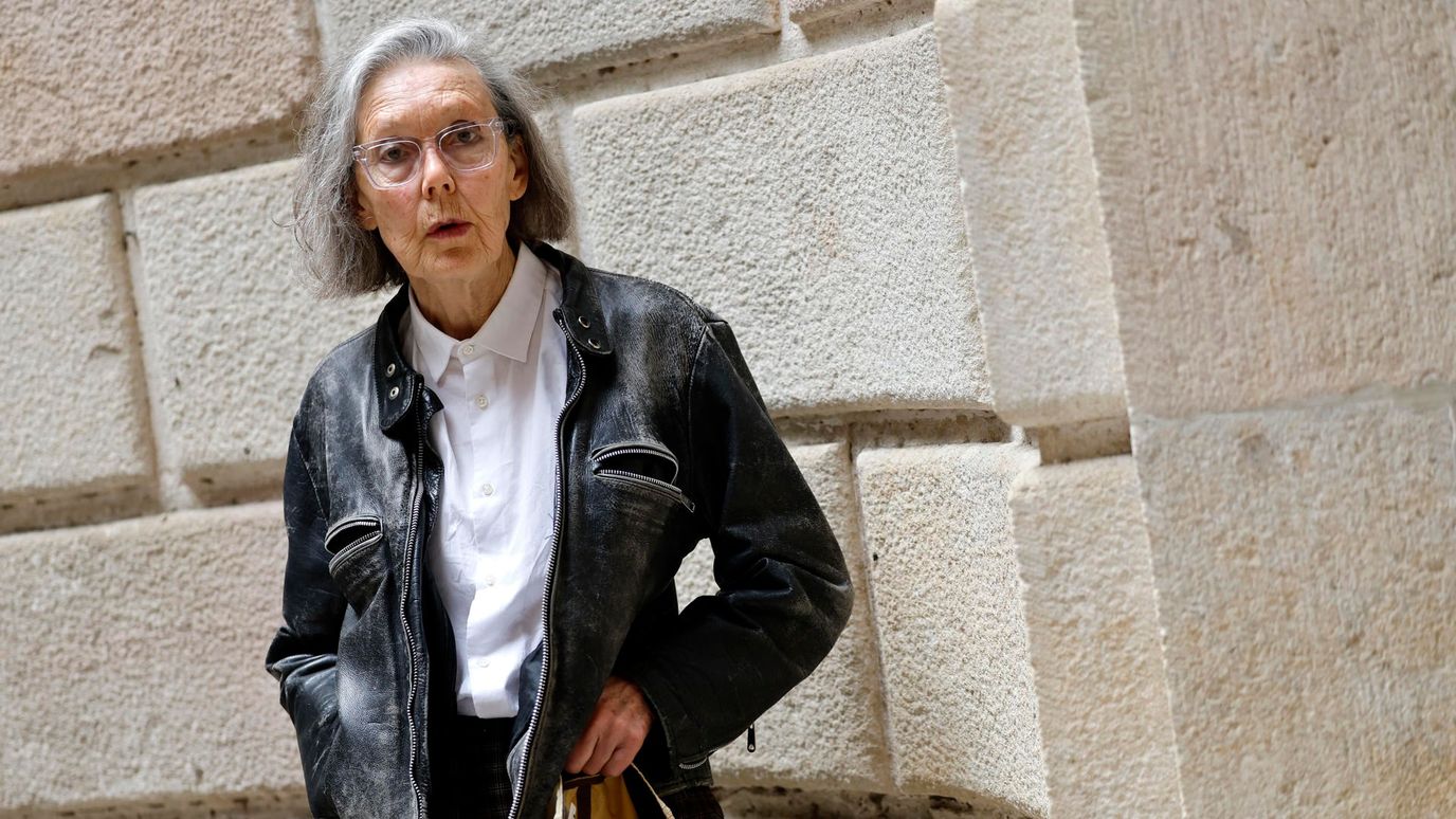 ¿Quién es Anne Carson, la Poeta Ganadora del Premio Nobel de Literatura 2026?