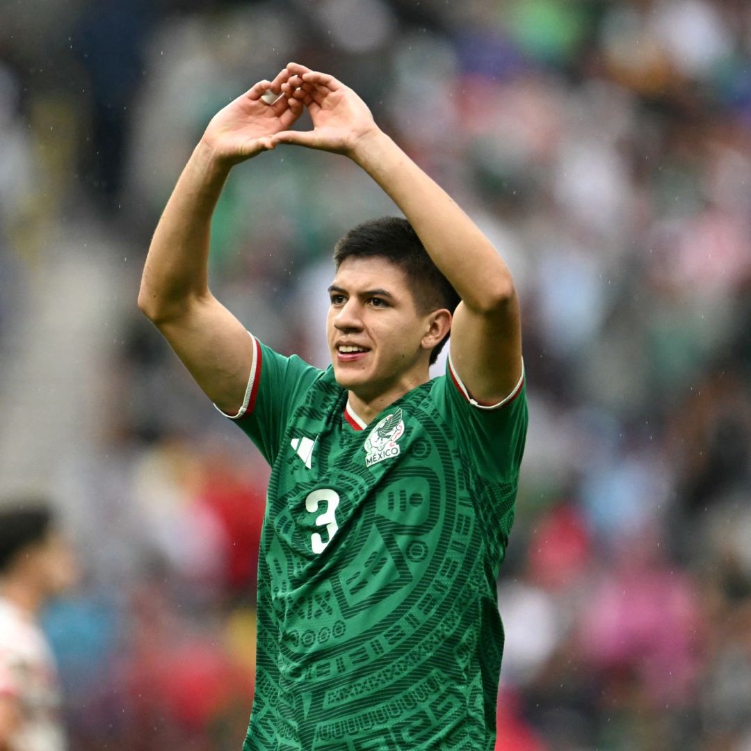Cristóbal Alfaro celebra su segundo gol en el partido frente a EUA. Foto: AFP