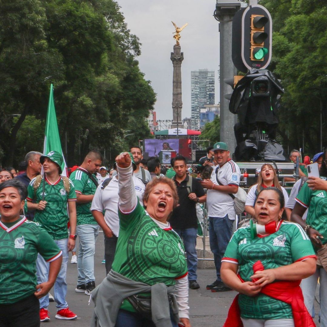 Festejos por México vs Chequia en Reforma
