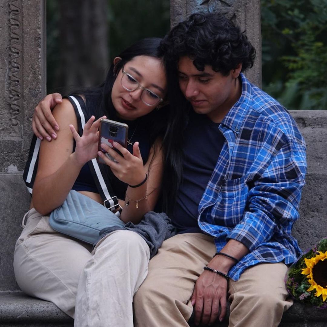 Una pareja en el parque