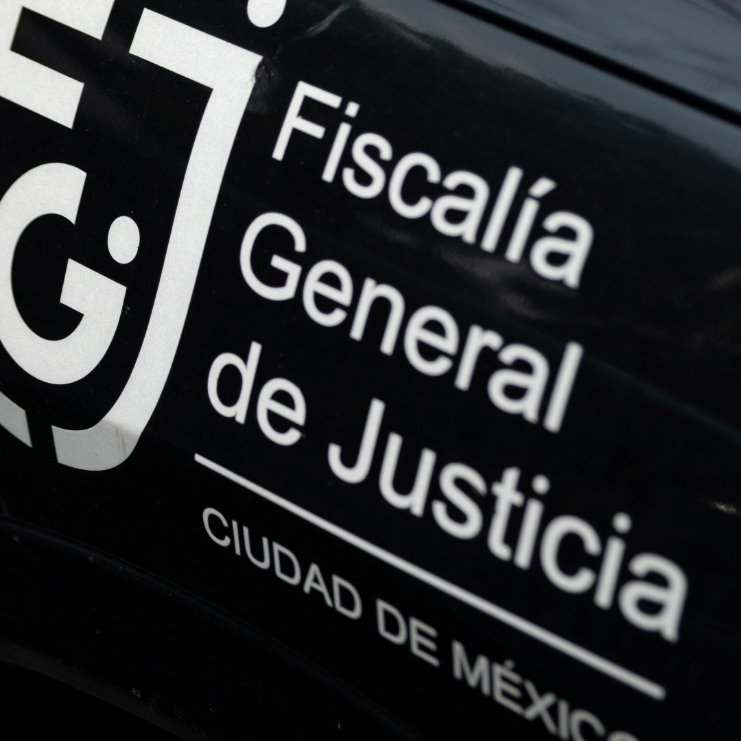 Patrulla de la Fiscalía CDMX en calles de la Ciudad de México. Foto N+