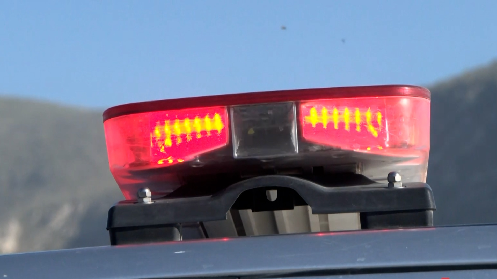 Desvalijan automóvil durante la madrugada en Monte Magno, Xalapa