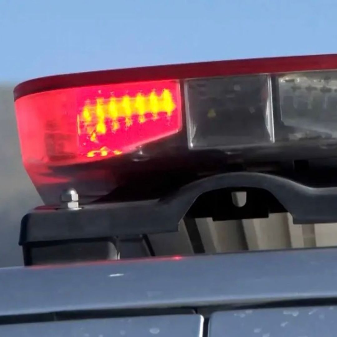Sujetos Roban Triciclo a Adulto Mayor en Veracruz; Cámaras de Seguridad Captaron el Hecho