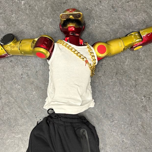 Robot incautado como evidencia en Colonia, Alemania
