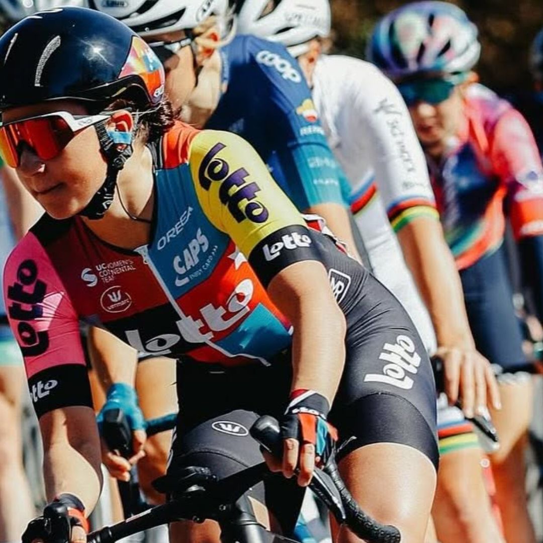 Romina Hinojosa, ciclista mexicana, destaca por ser una escaladora