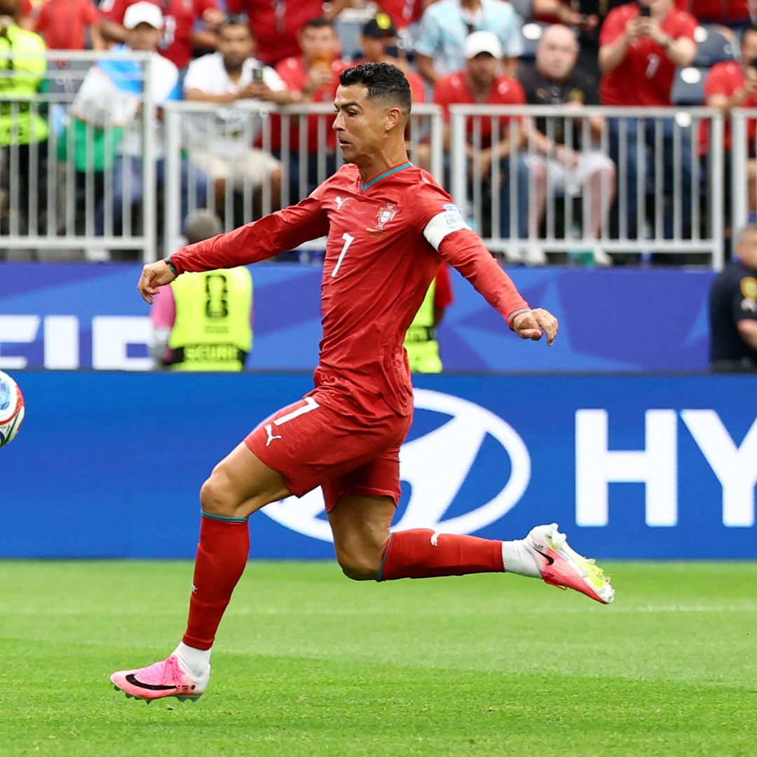 Ronaldo en el partido Portugal vs Uzbekistán