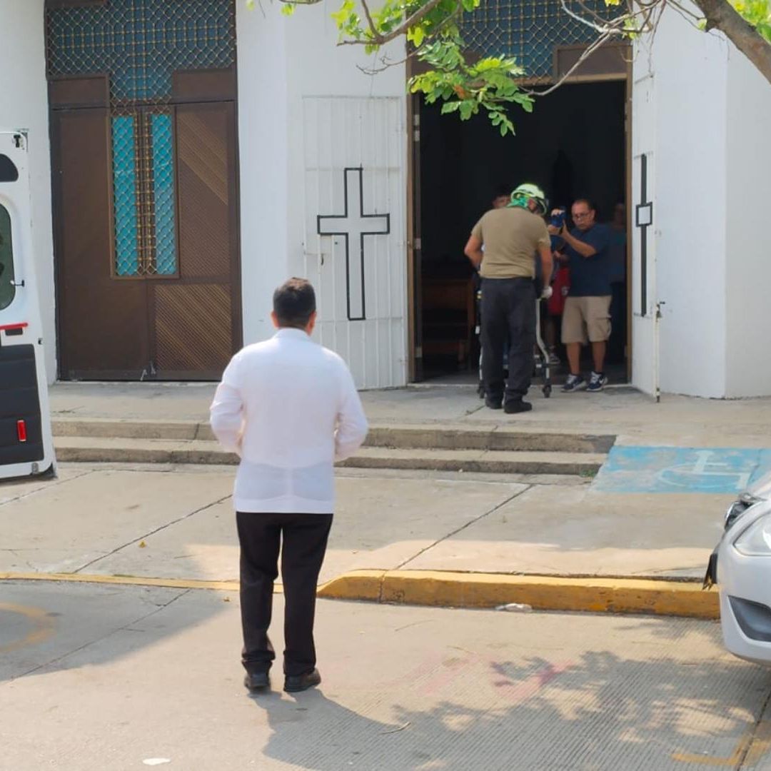 Sacerdote se desmaya