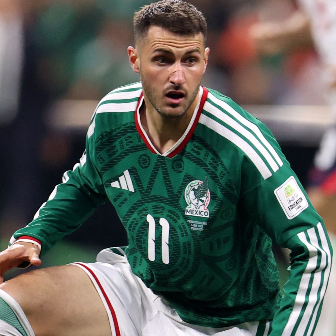 ¿Cuál Es el Estado de Salud de Santiago Giménez tras México vs Inglaterra?